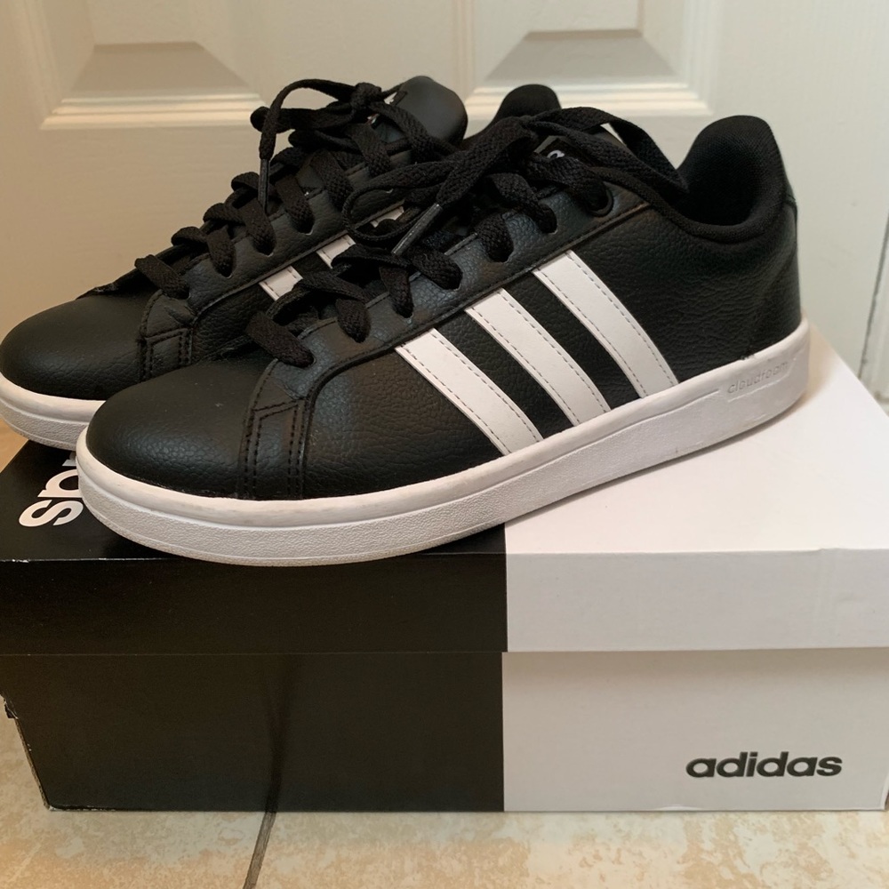 Adidas Black White CF Advantage Cloudfoam Sneakers